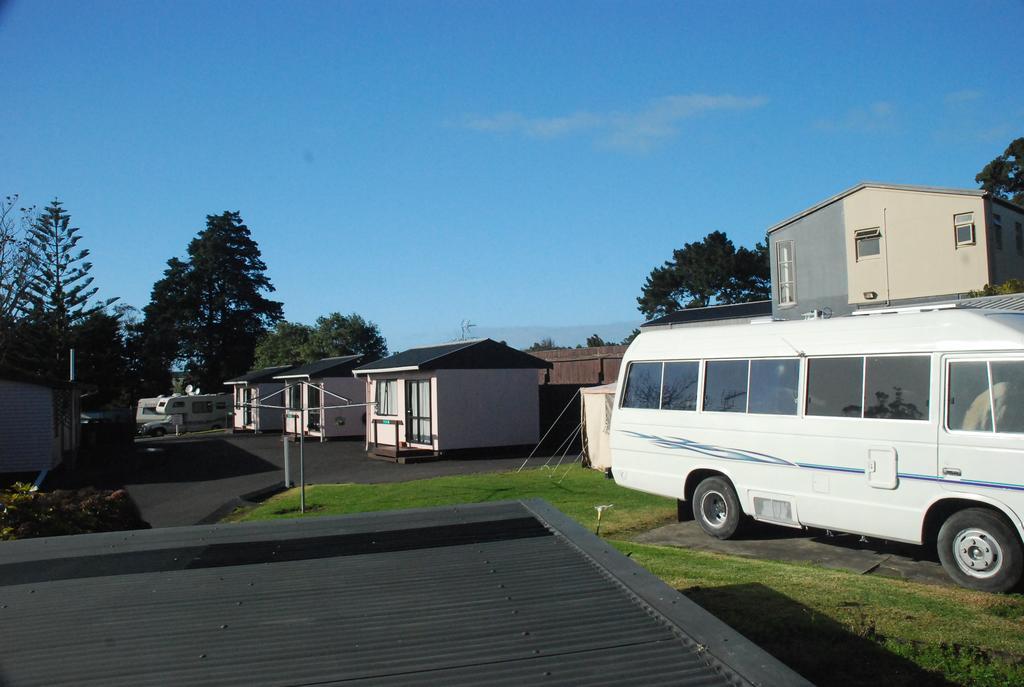 Avondale Motor Park Hotel Auckland Bagian luar foto